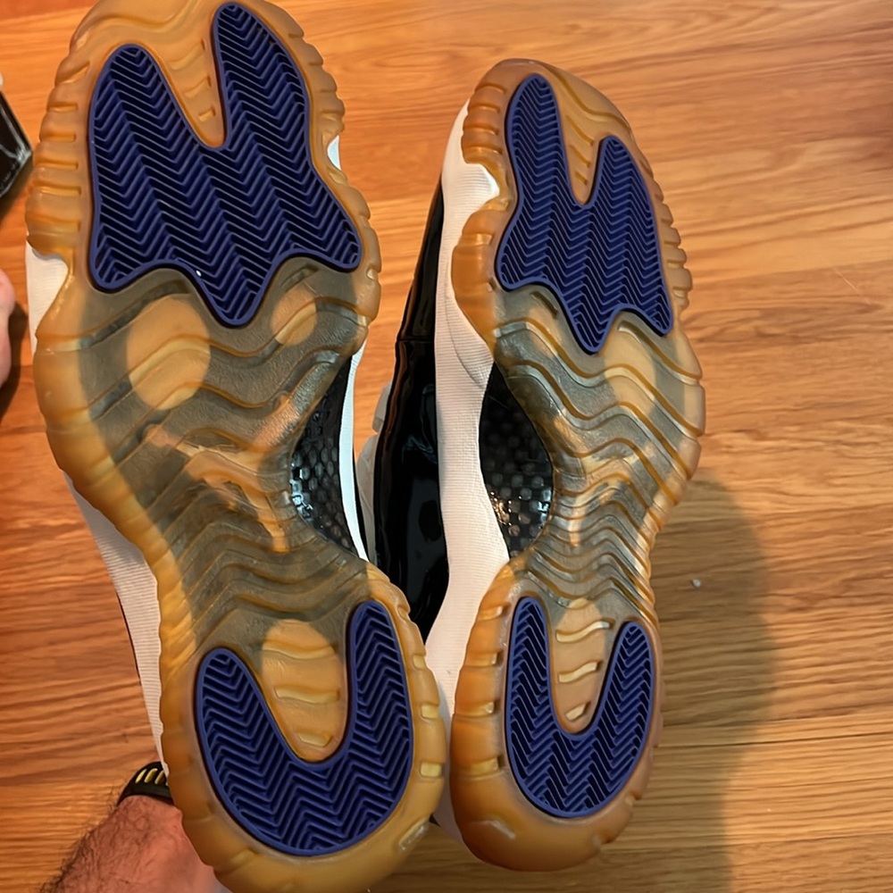Deadstock. Size 13 2000 Jordan Retro XI Concord. - Picture 4 of 8